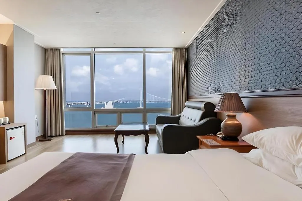 Hotel Homers Busan 4*,